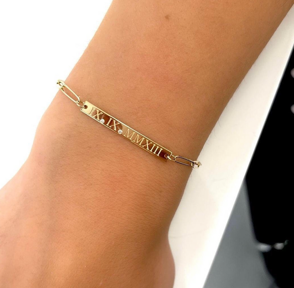 Roman numeral bracelet discount