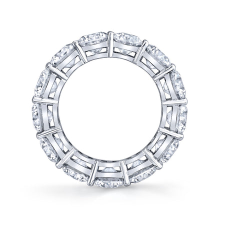 Brilliant Round Cut Eternity Band in Platinum