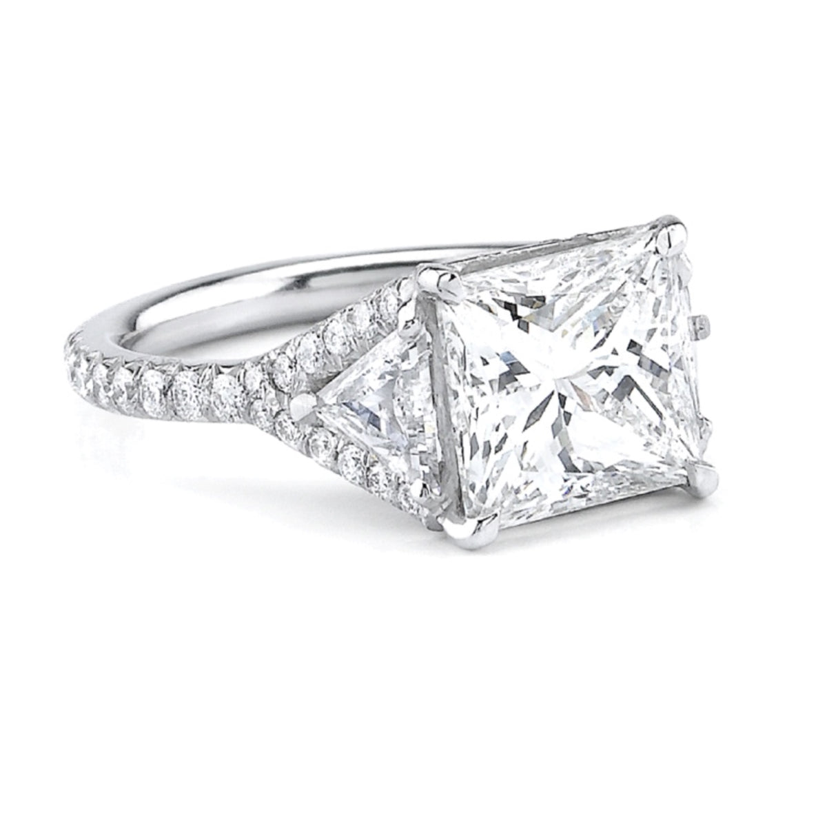Ellie – Rothschild Diamond